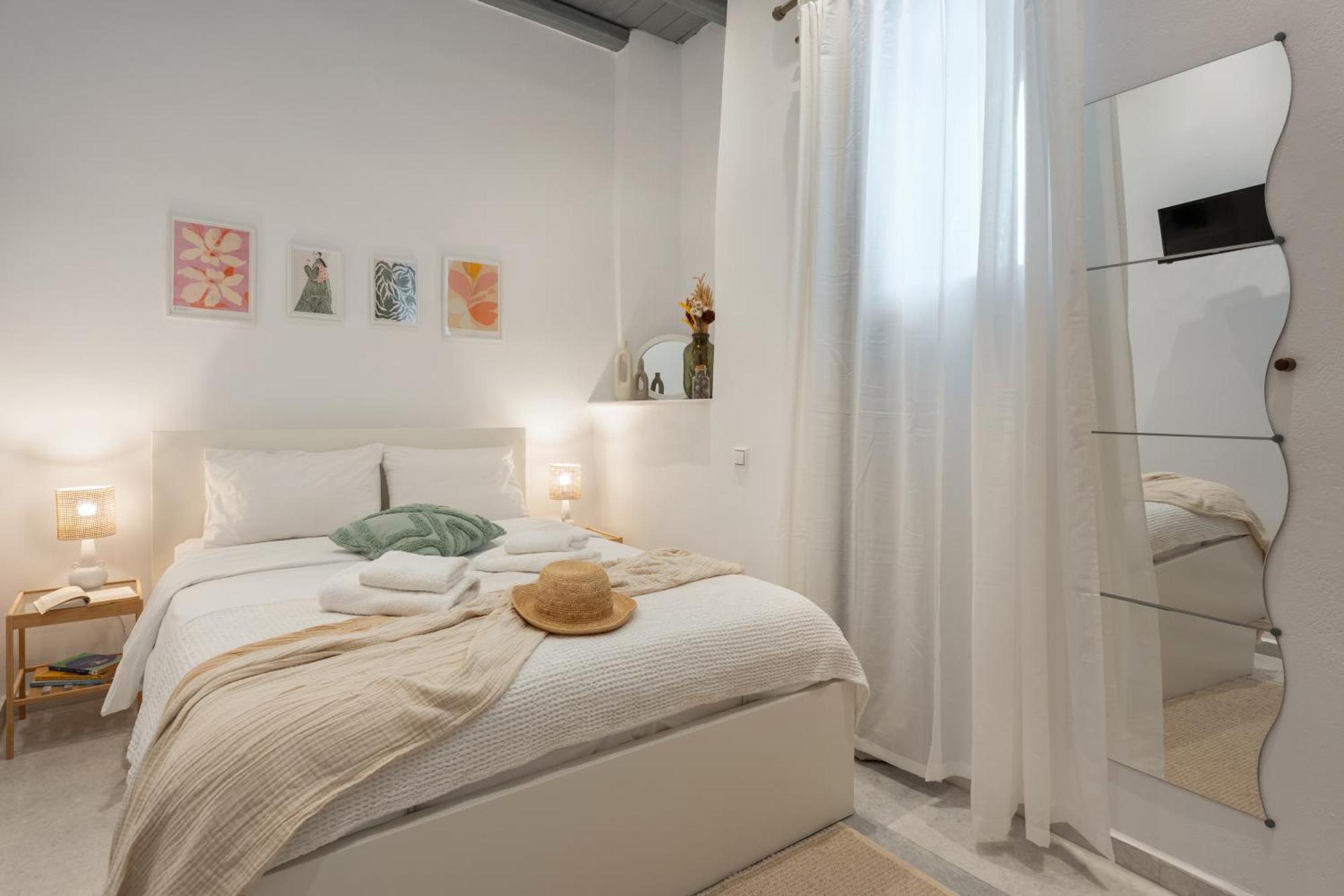 Caper-2 Bedroom Traditional Home With Amazing View เนาซา ภายนอก รูปภาพ