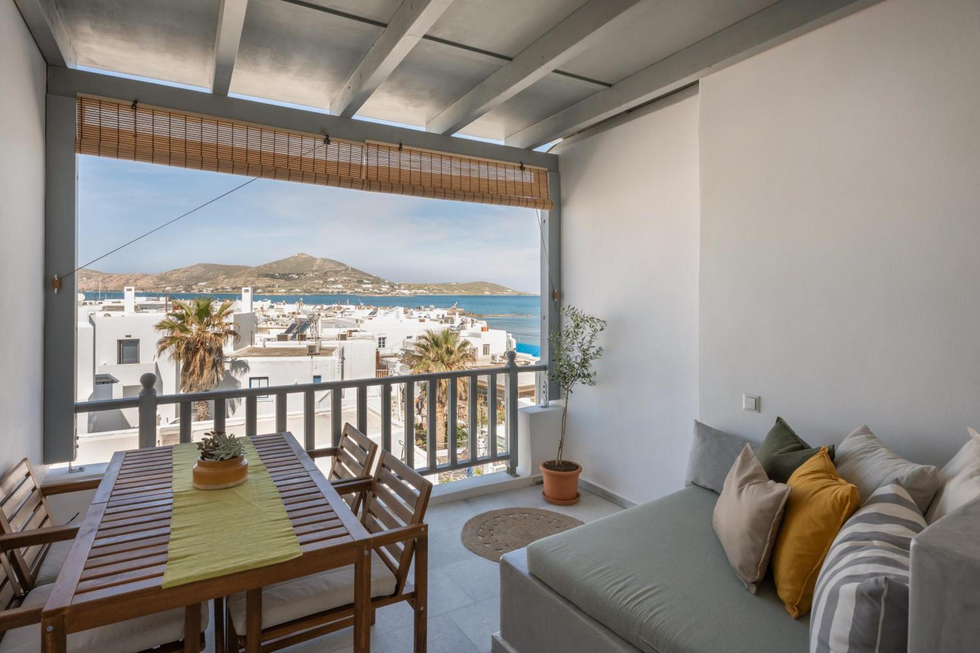 Caper-2 Bedroom Traditional Home With Amazing View เนาซา ภายนอก รูปภาพ