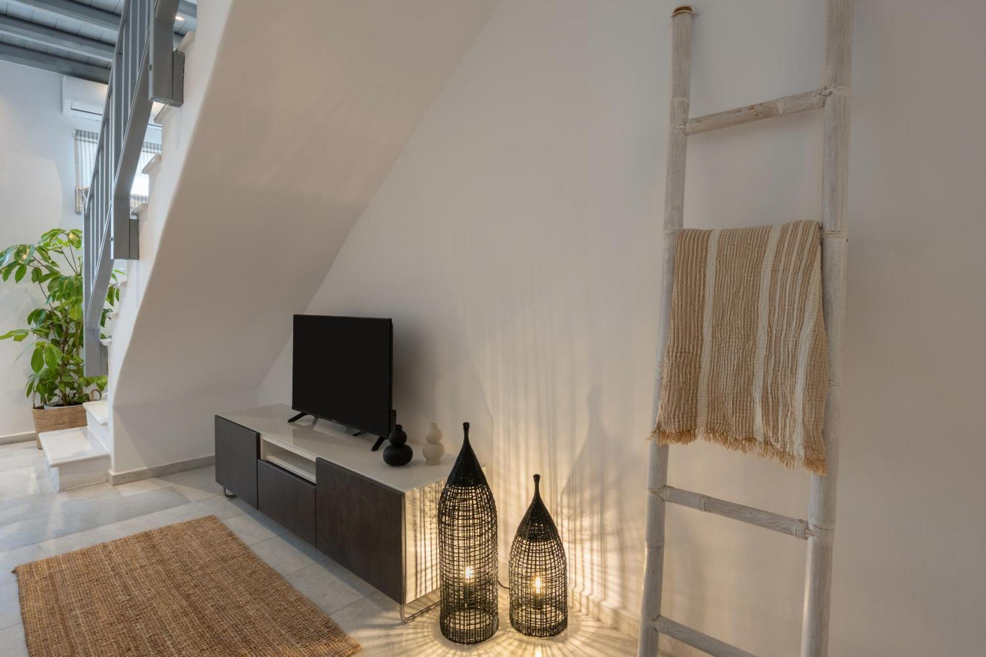 Caper-2 Bedroom Traditional Home With Amazing View เนาซา ภายนอก รูปภาพ